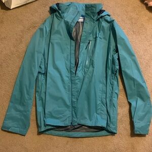 Men’s waterproof Columbia rain jacket